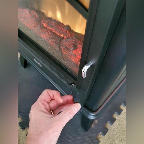 🔥 DURAFLAME REALISTIC FIREPLACE 🔥 - Picture 8 of 10